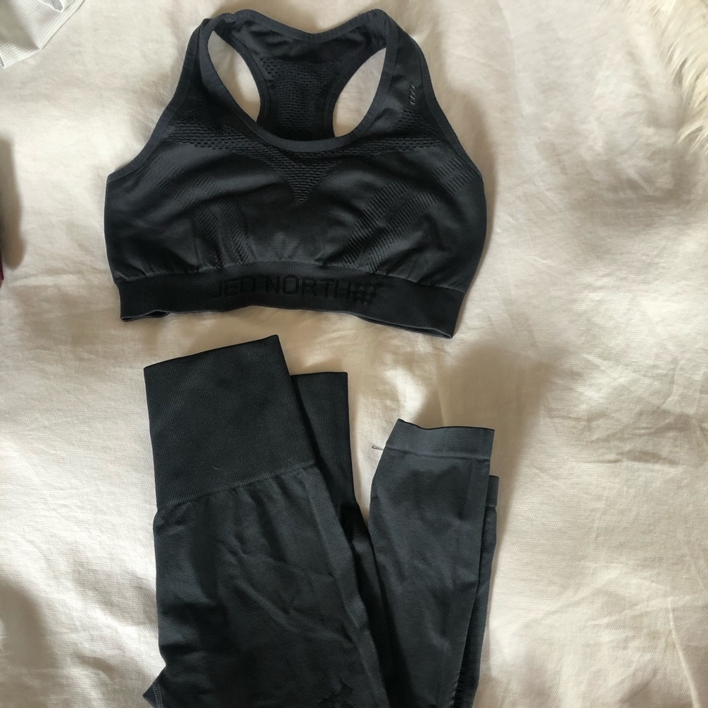 Jed North set